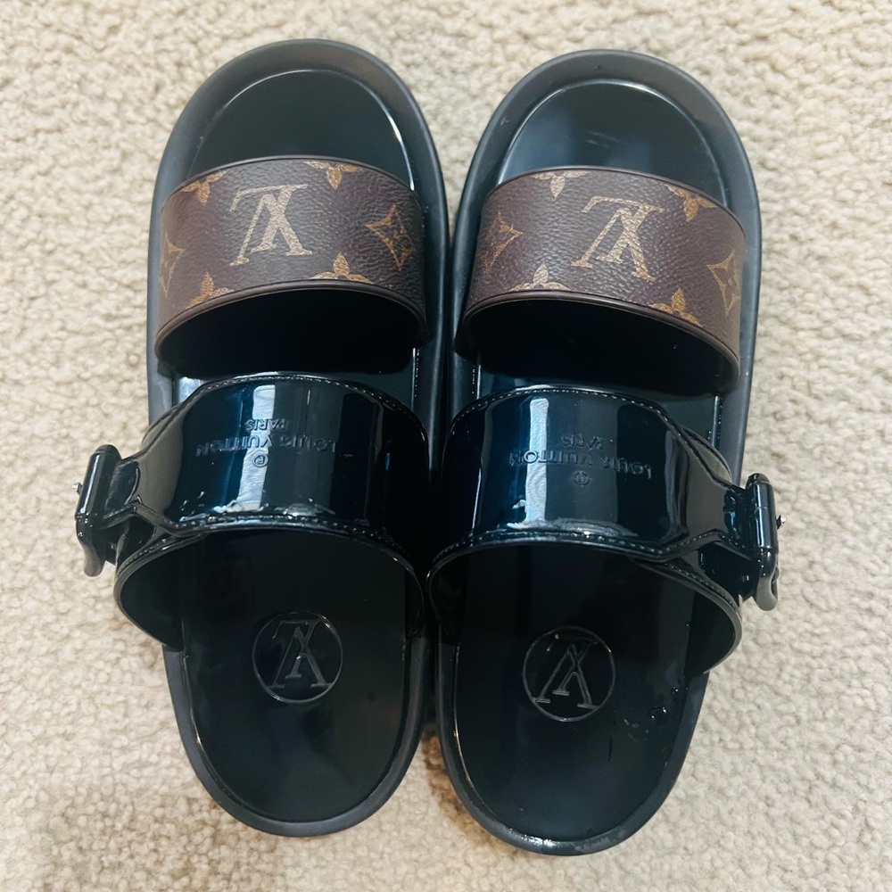 Louis Vuitton Black and Brown Sandals - Picture 3 of 8